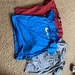 Boys used shirt size small  volcom quicksilver and Nike